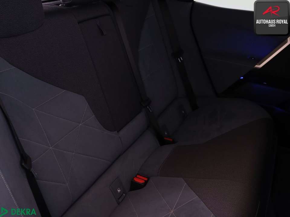BMW iX - Imagem 11