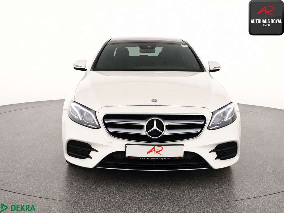 Mercedes-Benz E 200 - Imagem 8