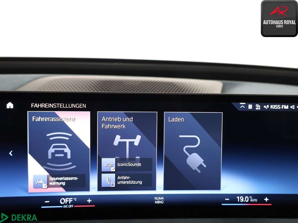 BMW iX - Imagem 19