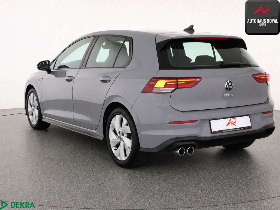 Volkswagen Golf - Imagem 3
