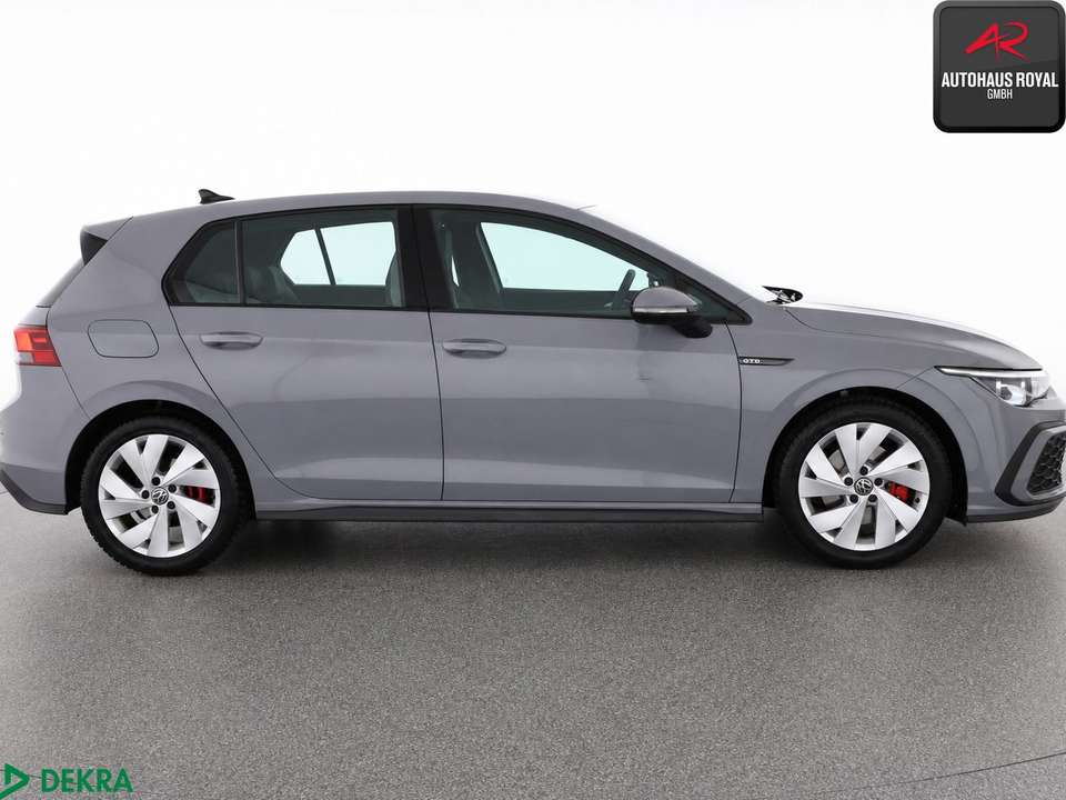 Volkswagen Golf - Imagem 6