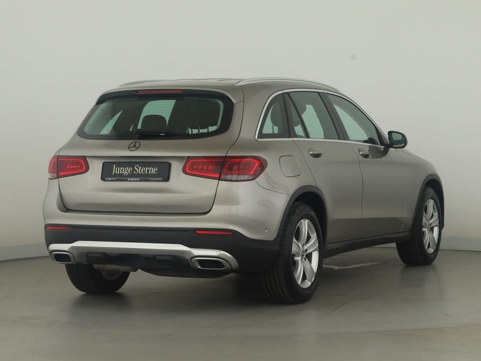 Mercedes-Benz GLC 400 - Imagem 3