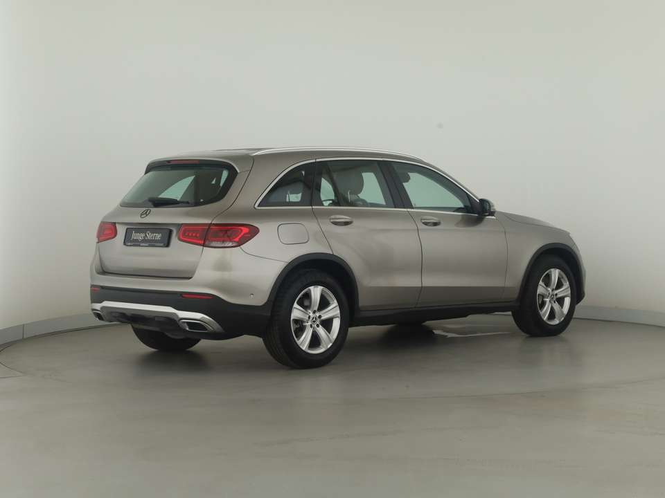 Mercedes-Benz GLC 400 - Imagem 7