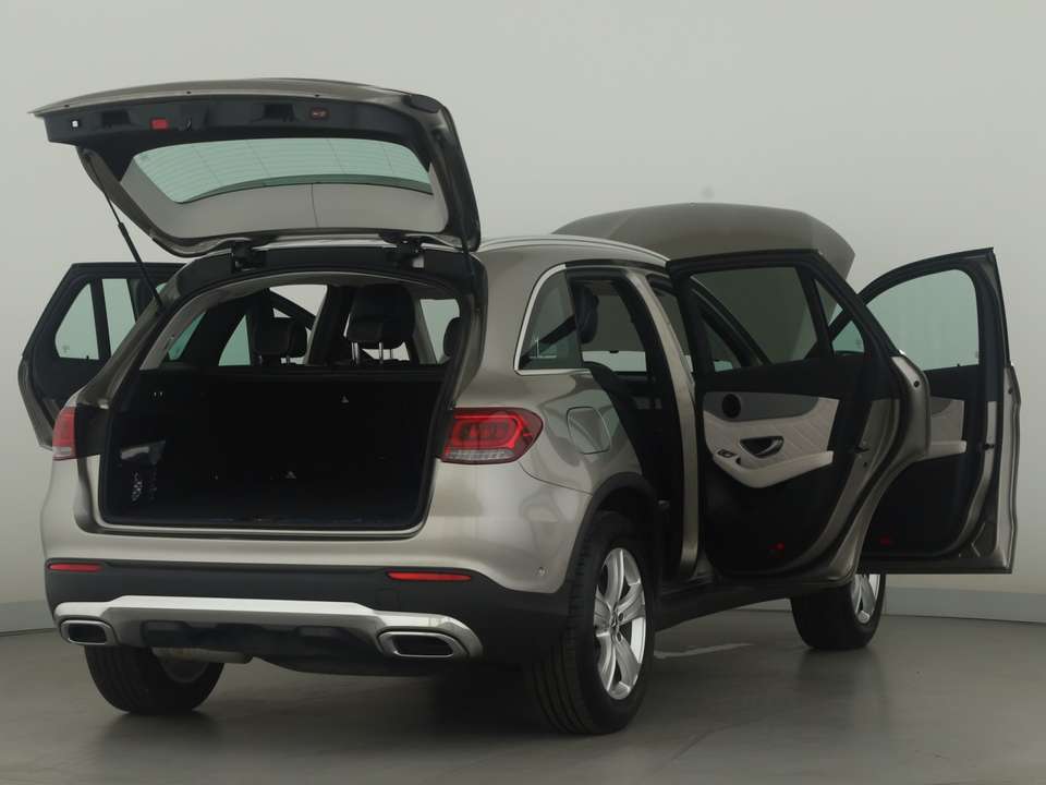 Mercedes-Benz GLC 400 - Imagem 10