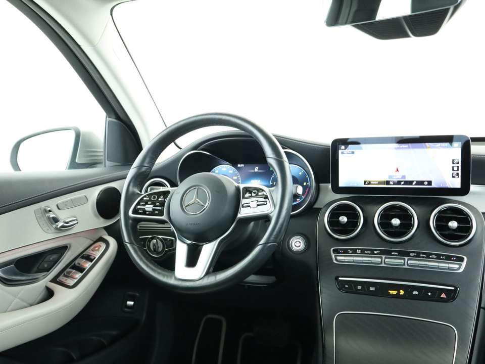 Mercedes-Benz GLC 400 - Imagem 11