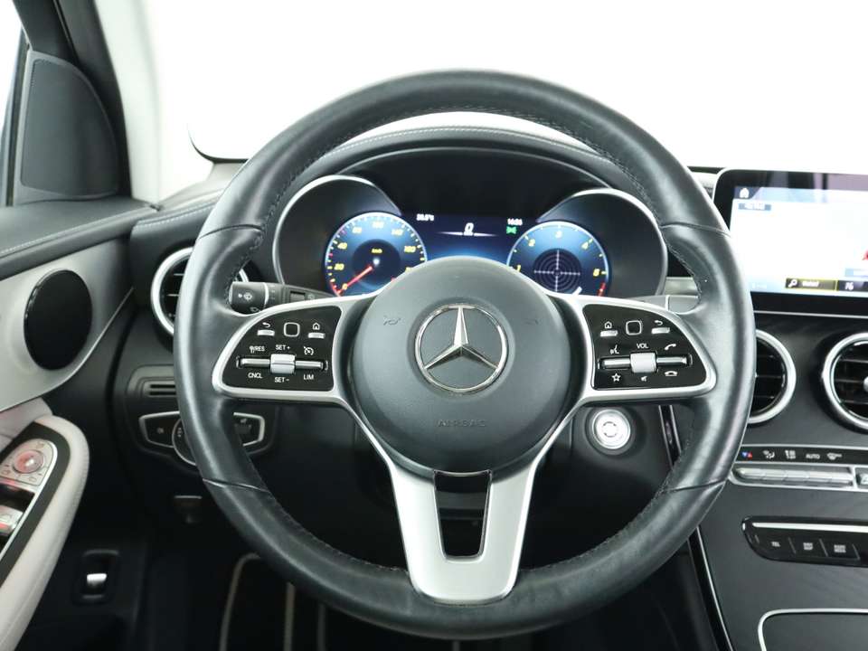 Mercedes-Benz GLC 400 - Imagem 12