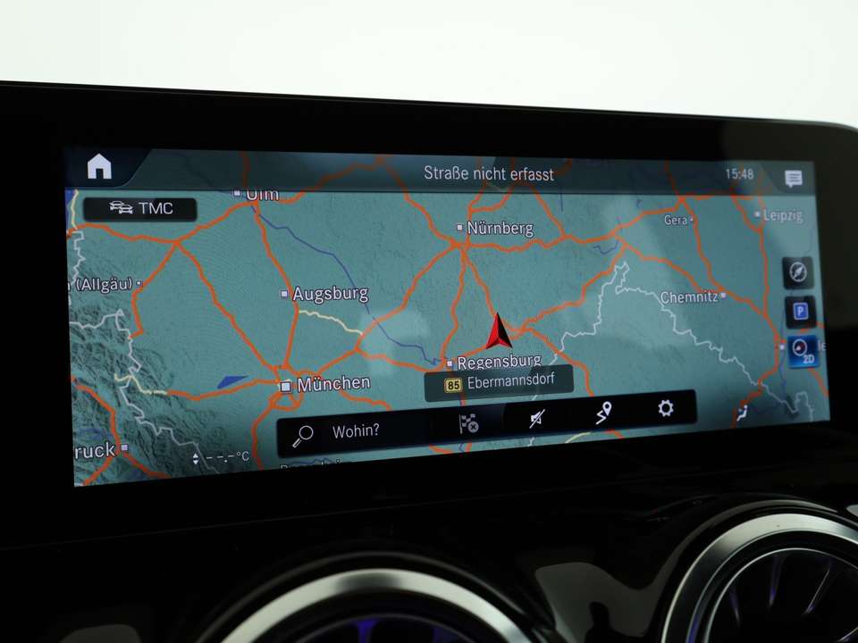 Mercedes-Benz GLA 250 - Imagem 14