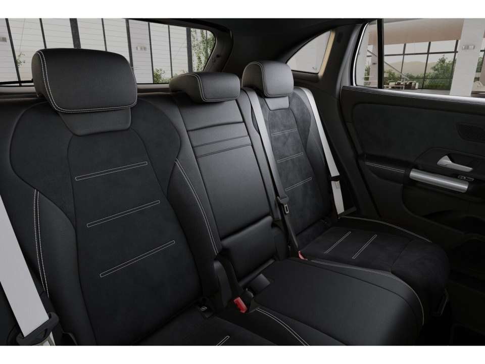 Mercedes-Benz GLA 220 - Imagem 10