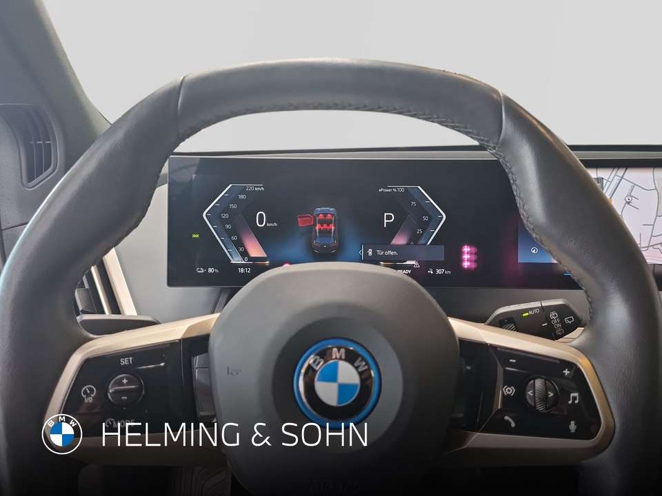 BMW iX - Imagem 13