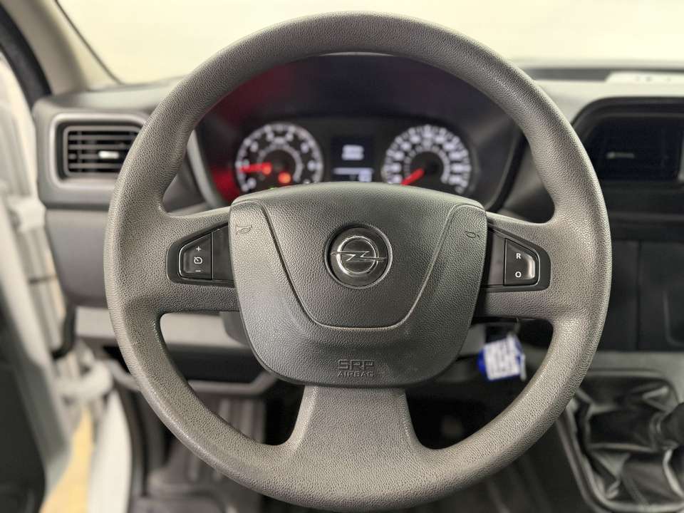 Opel Movano - Imagem 8