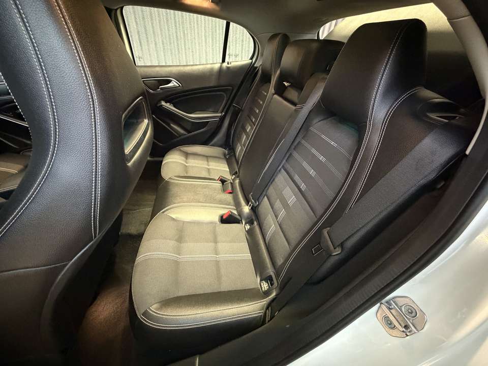 Mercedes-Benz GLA 250 - Imagem 10