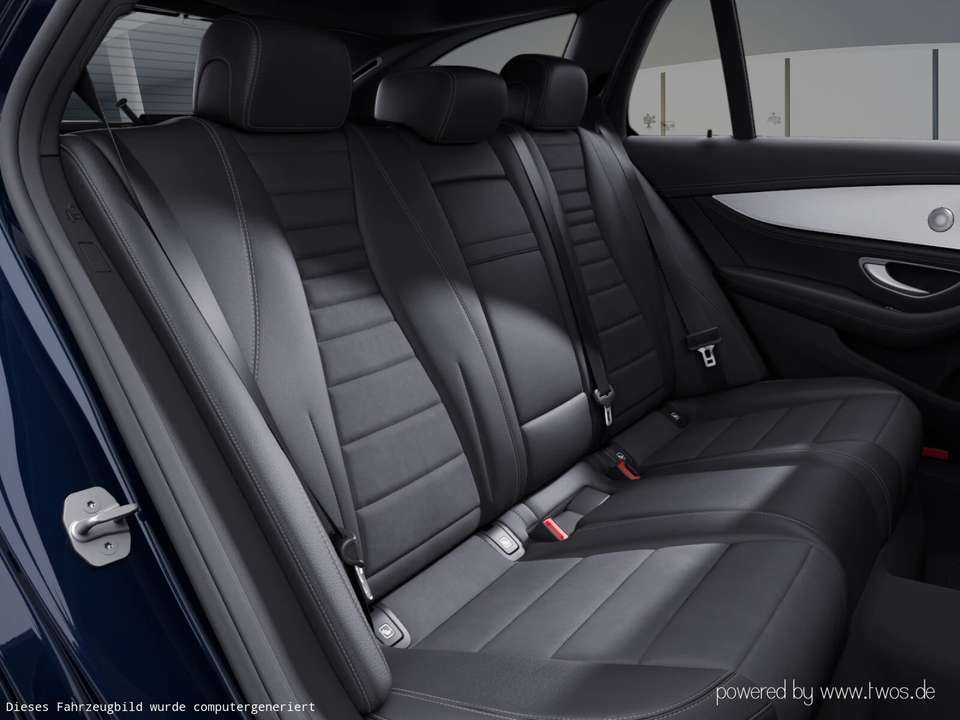 Mercedes-Benz E 300 - Imagem 8