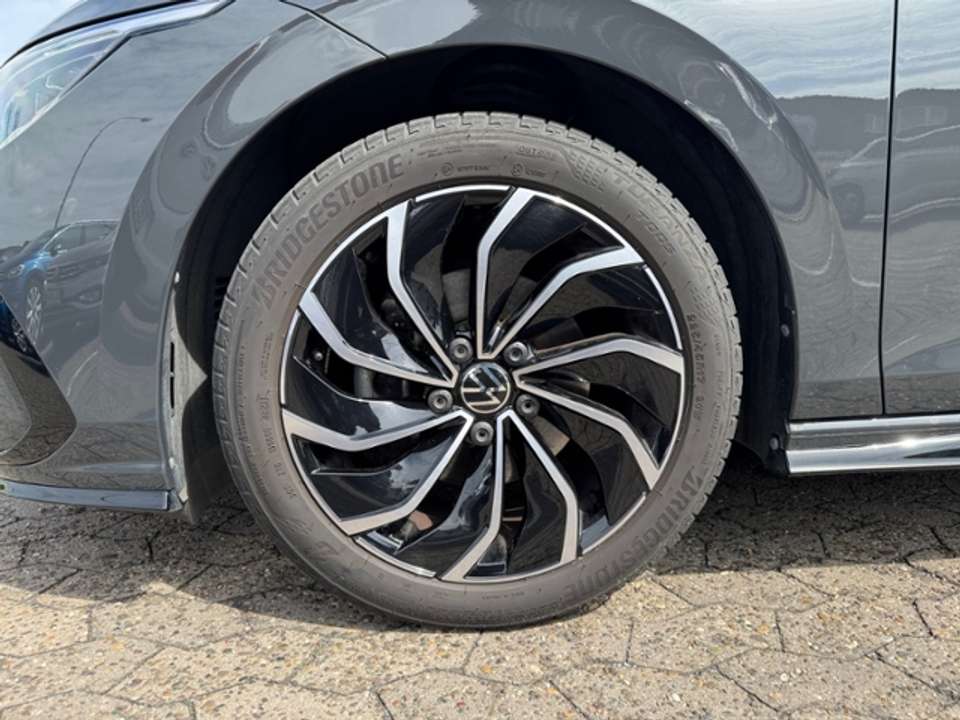 Volkswagen Golf R - Imagem 8