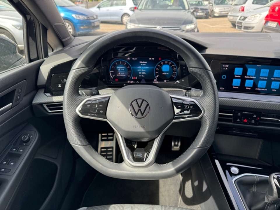 Volkswagen Golf R - Imagem 13