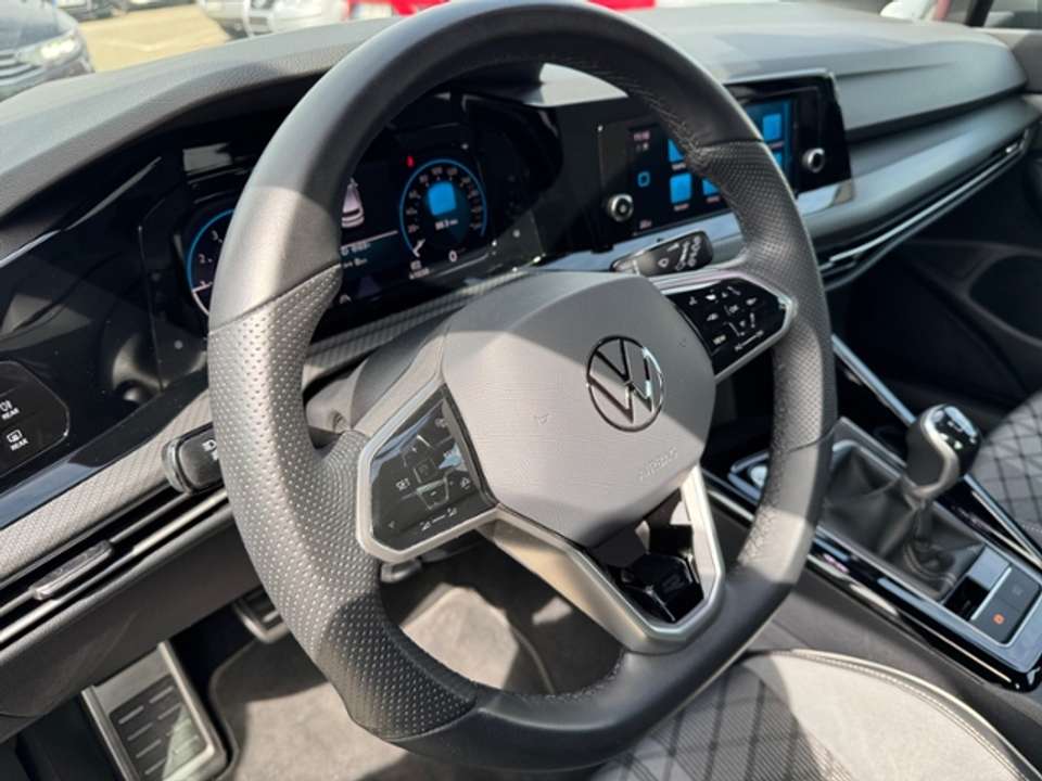 Volkswagen Golf R - Imagem 15