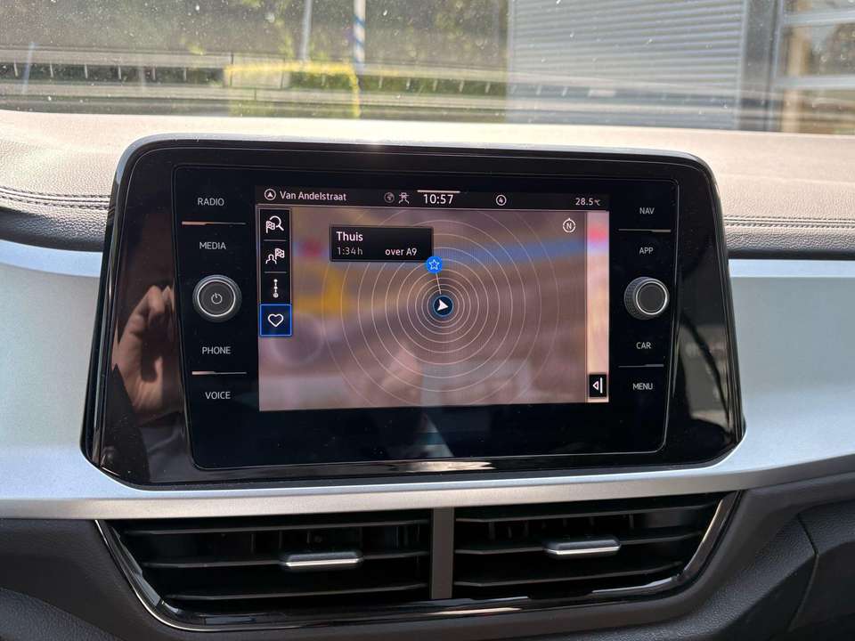 Volkswagen T-Roc - Imagem 14