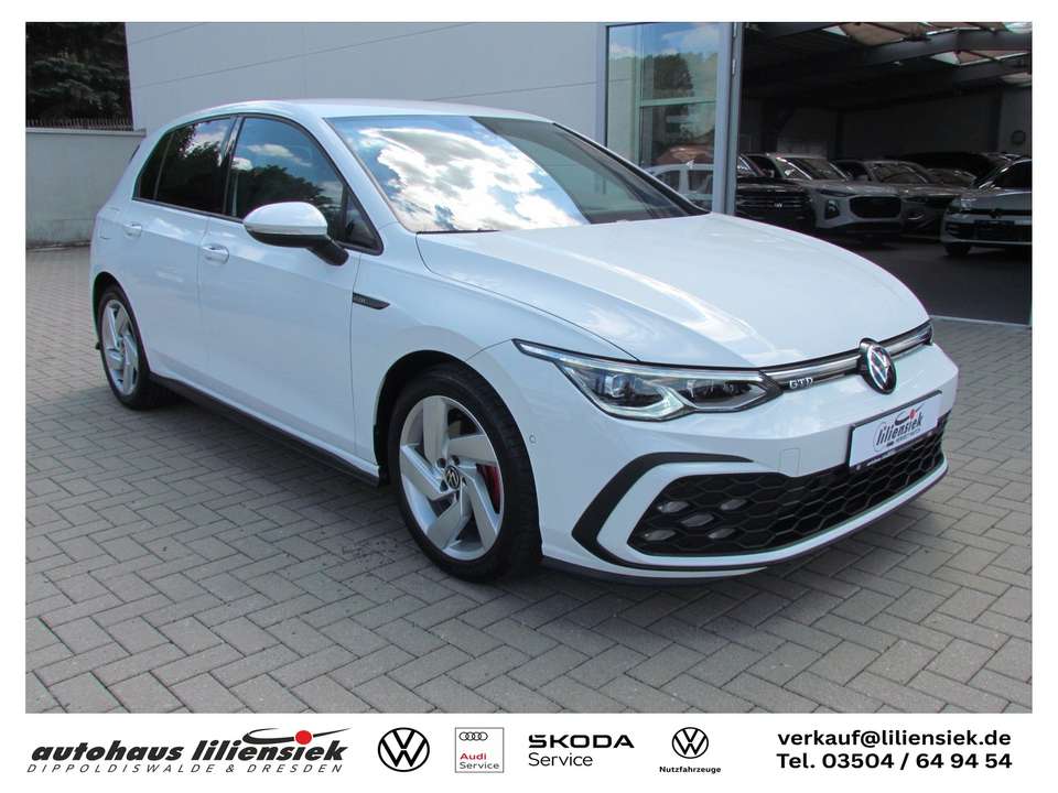 Volkswagen Golf - Imagem 1