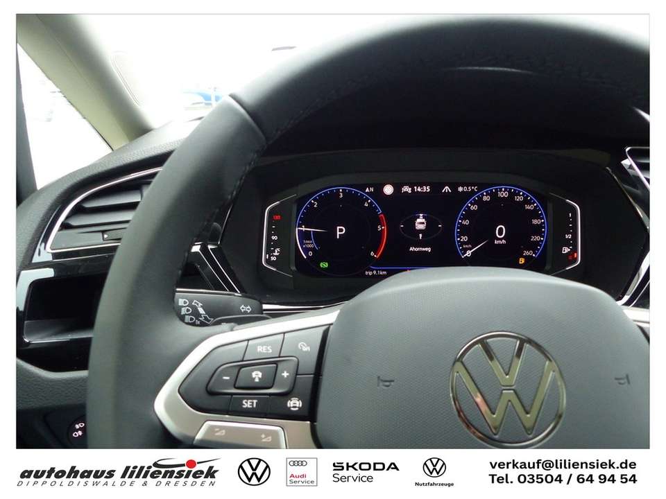 Volkswagen Touran - Imagem 14