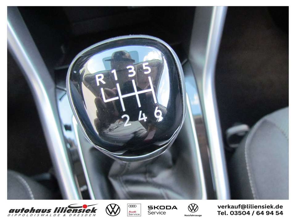 Volkswagen T-Roc - Imagem 14