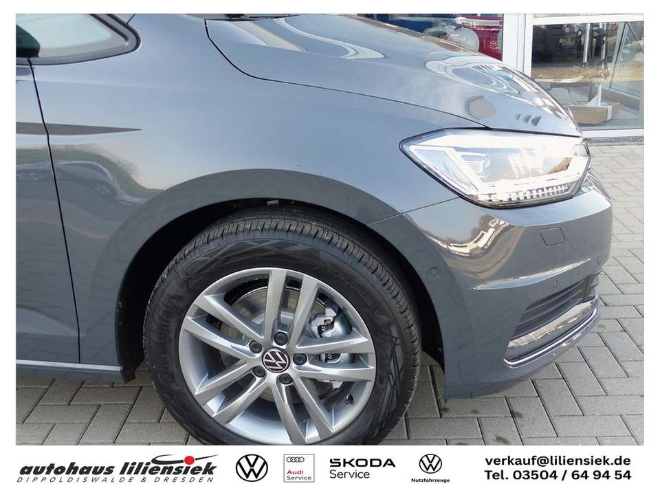 Volkswagen Touran - Imagem 8