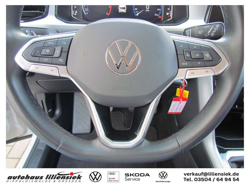 Volkswagen T-Roc - Imagem 15