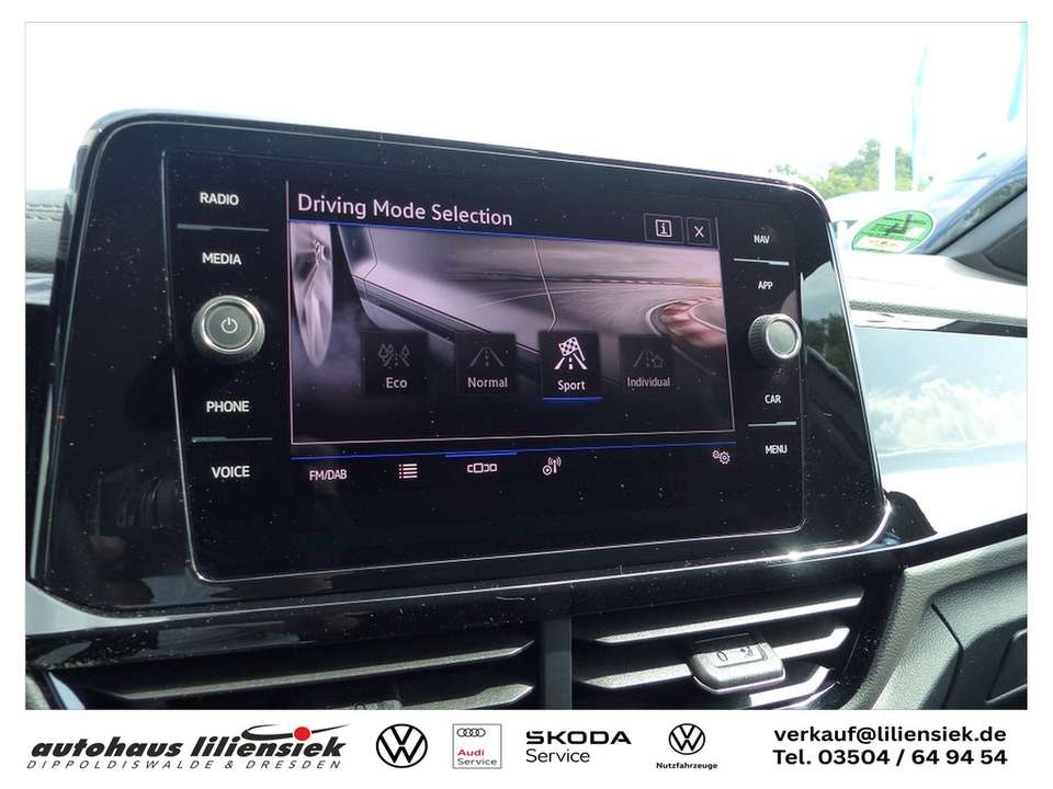 Volkswagen T-Roc - Imagem 14