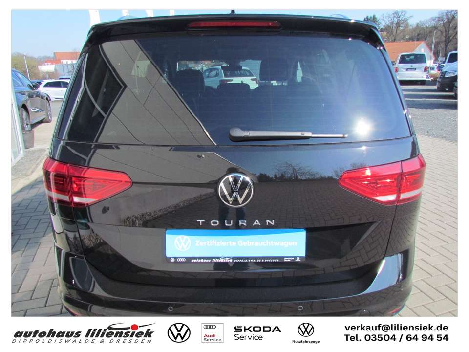 Volkswagen Touran - Imagem 8