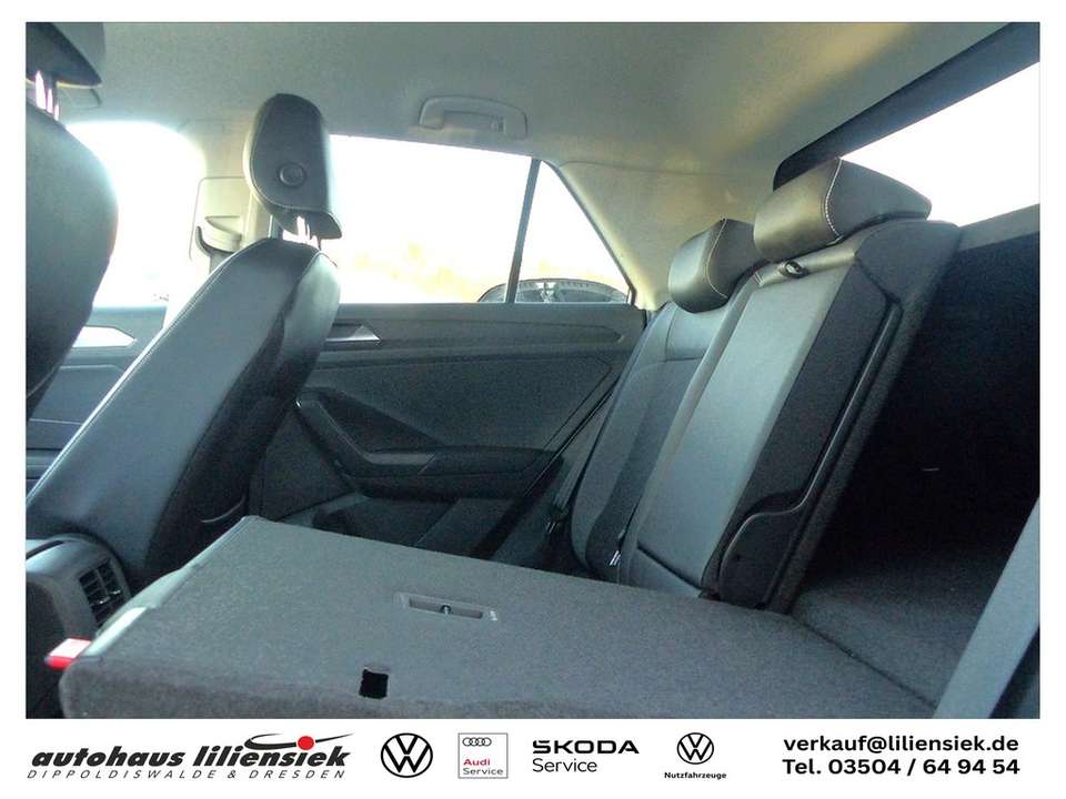 Volkswagen T-Roc - Imagem 14