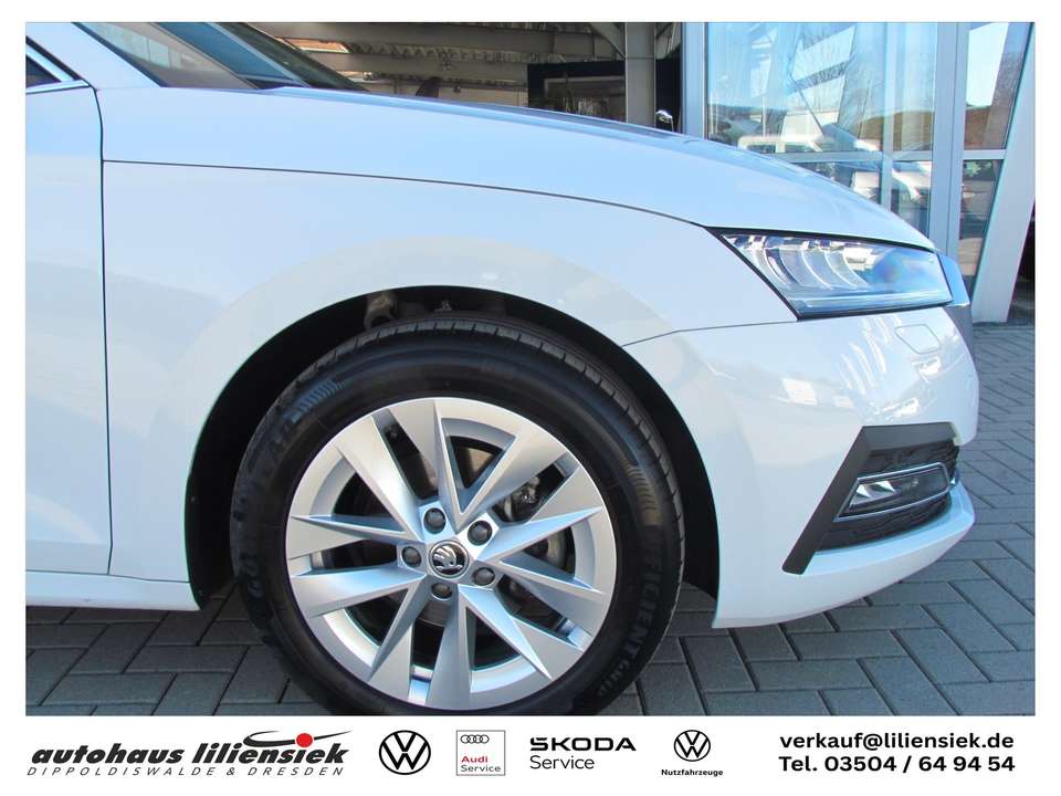 Skoda Octavia - Imagem 8