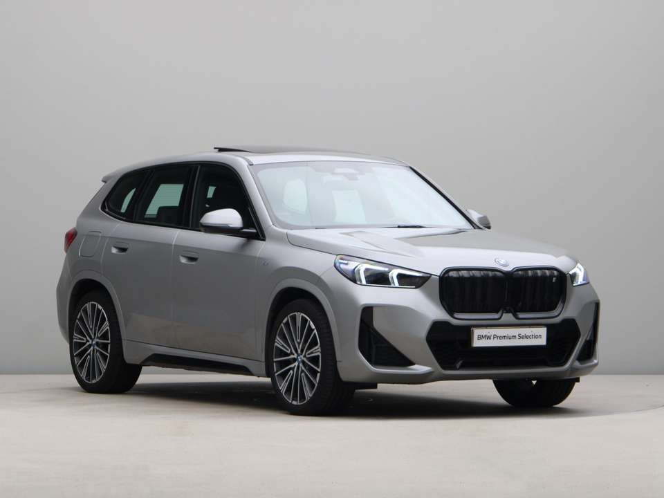 BMW iX1 - Imagem 7