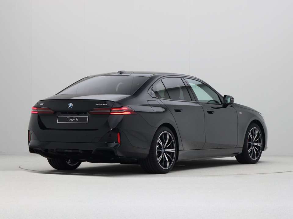 BMW i5 - Imagem 8