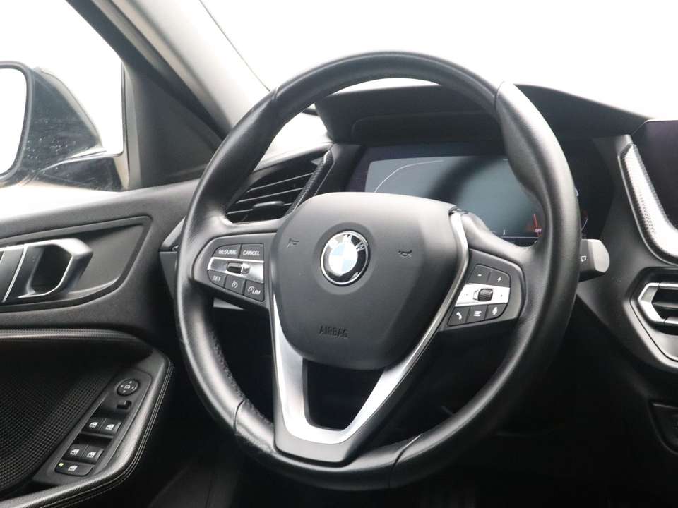 BMW 118 - Imagem 2