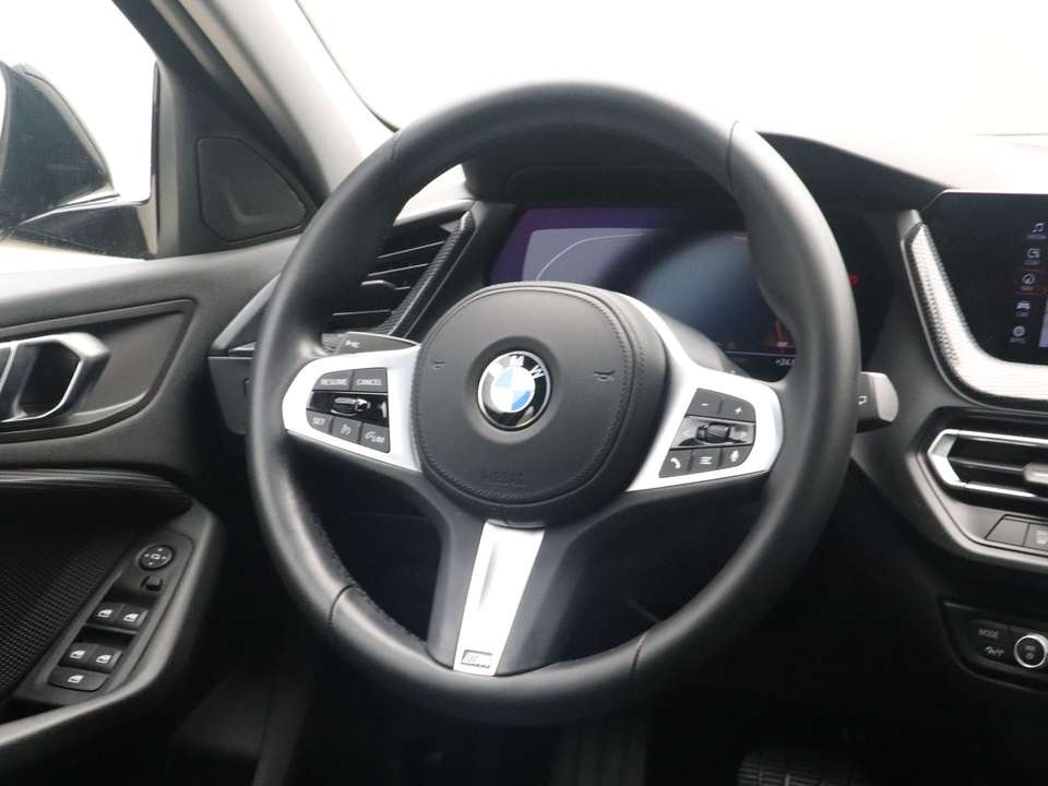 BMW 118 - Imagem 2