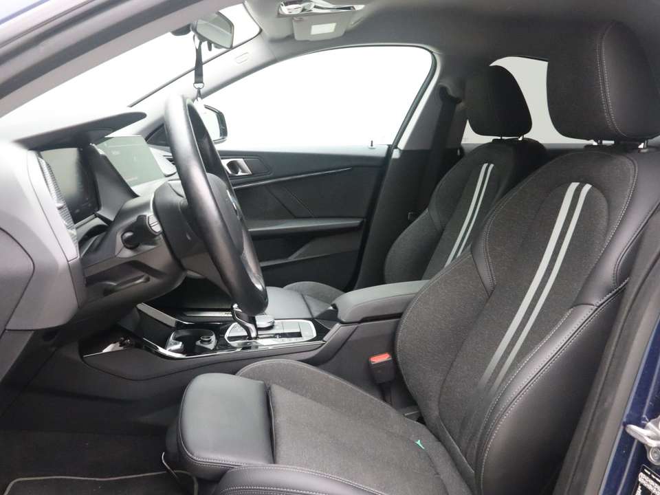 BMW 218 - Imagem 4