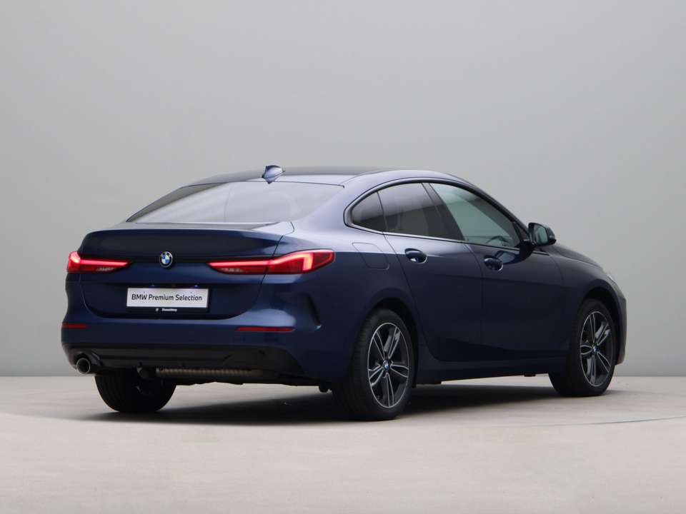 BMW 218 - Imagem 8