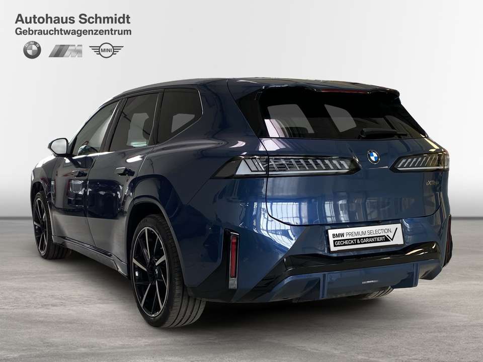 BMW iX3 - Imagem 3