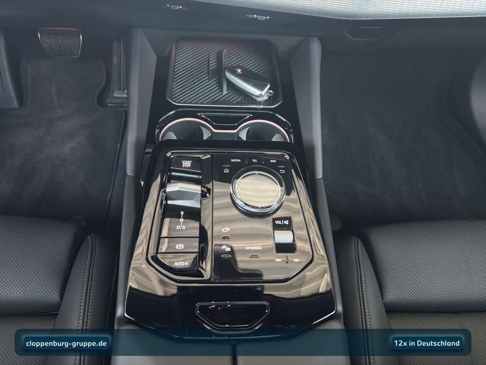 BMW 550 - Imagem 14