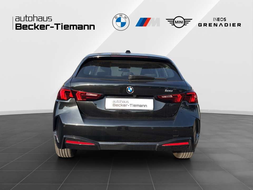 BMW 120 - Imagem 6