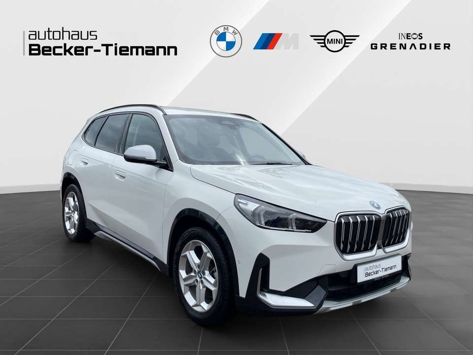 BMW iX - Imagem 7