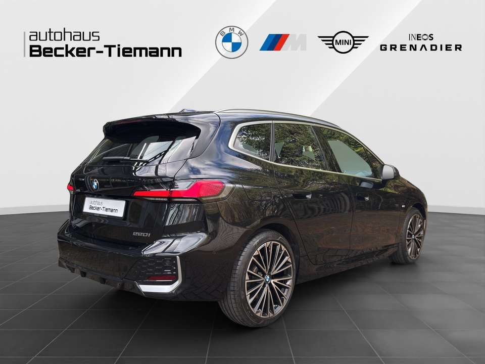 BMW 220 - Imagem 6