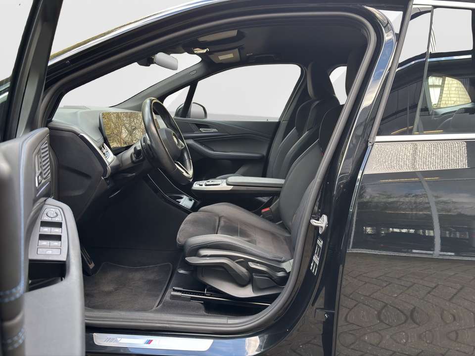 BMW 220 - Imagem 10