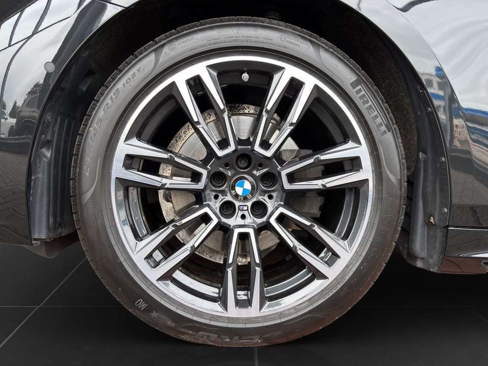 BMW 520 - Imagem 8