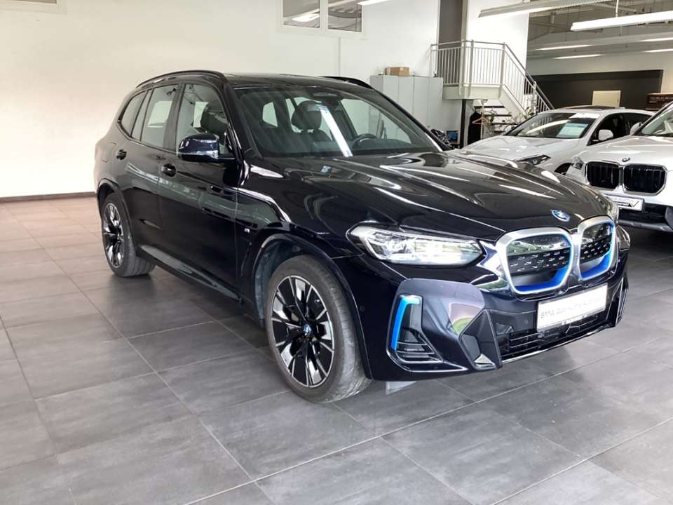 BMW iX3 - Imagem 9