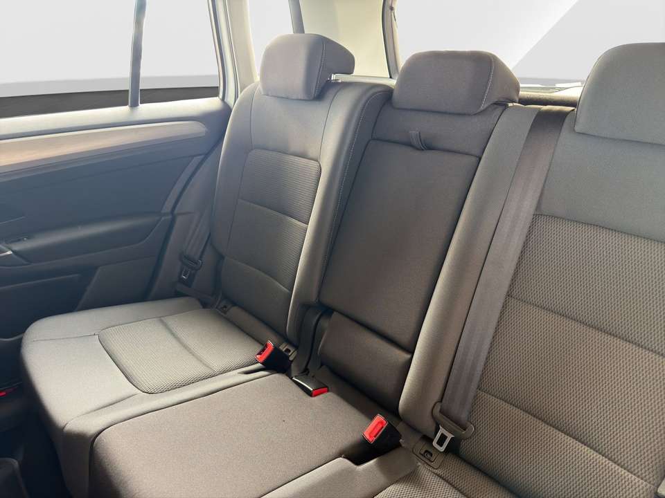 Volkswagen Golf Sportsvan - Imagem 4