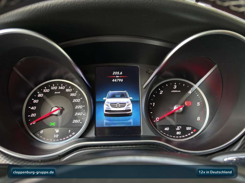 Mercedes-Benz V 300 - Imagem 13