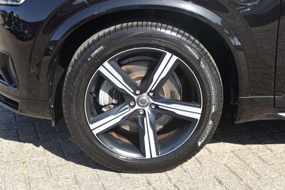 Volvo XC90 - Imagem 11