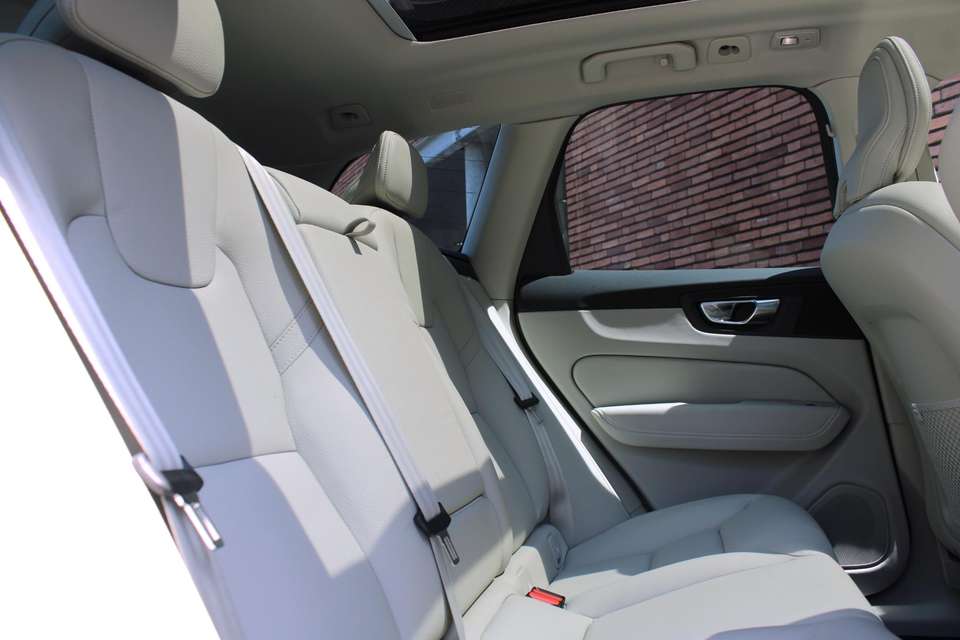 Volvo XC60 - Imagem 7
