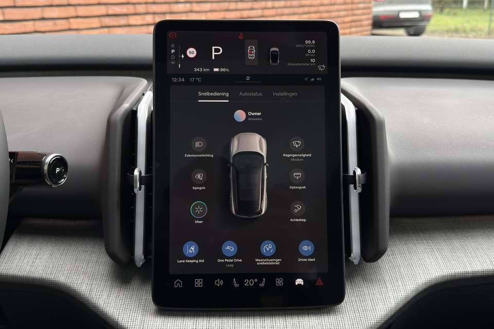Volvo EX30 - Imagem 12
