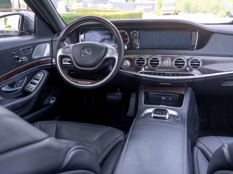 Mercedes-Benz S 350 - Imagem 10