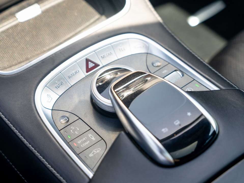 Mercedes-Benz S 350 - Imagem 11